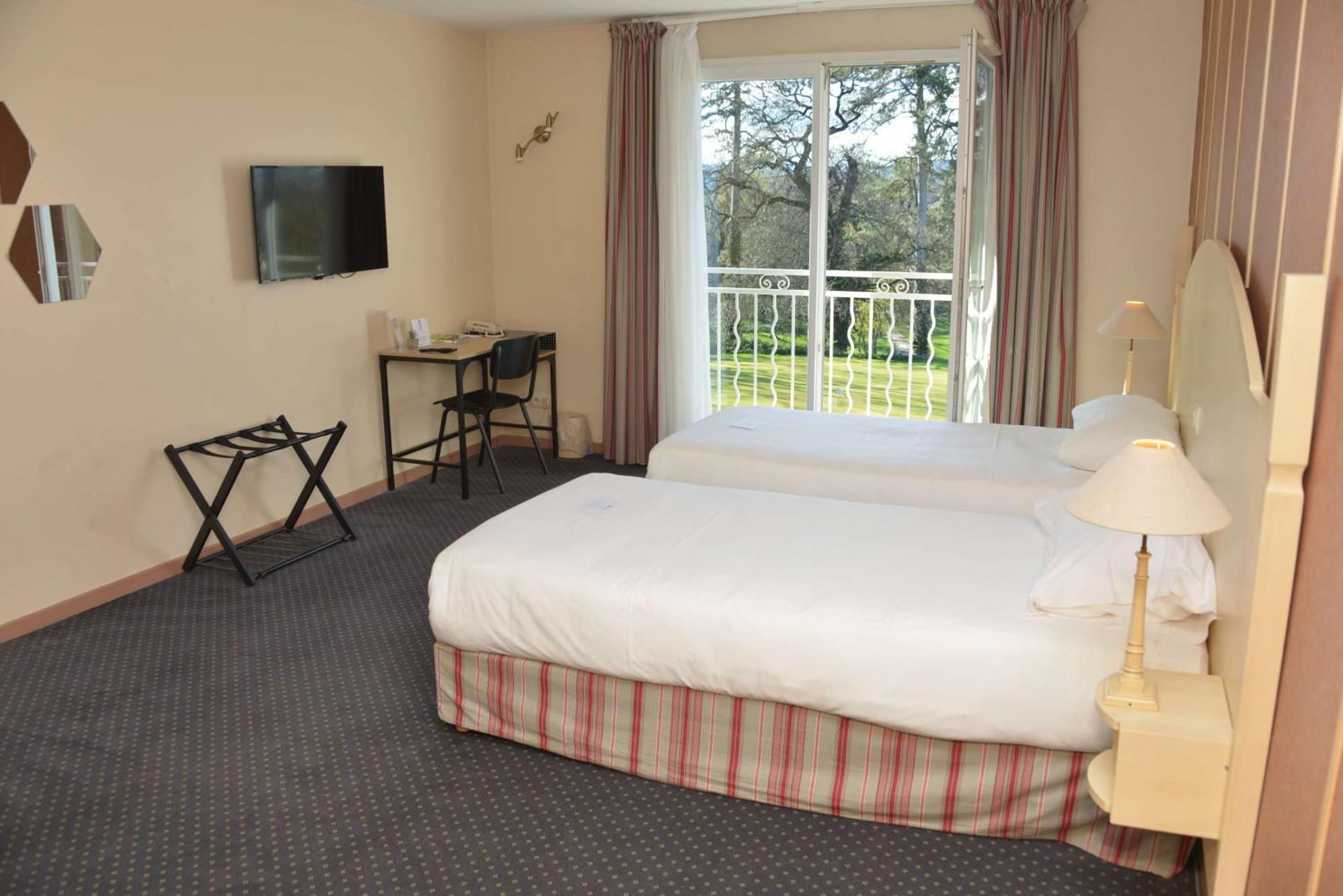 Best Western Golf D'Albon Exterior photo