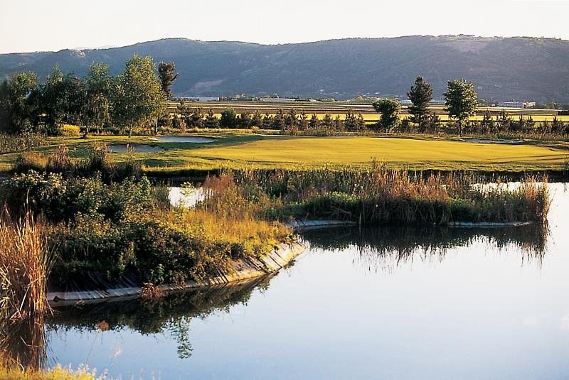 Best Western Golf D'Albon Exterior photo