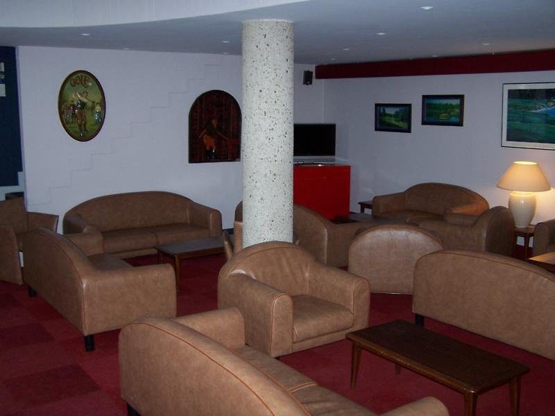 Best Western Golf D'Albon Exterior photo
